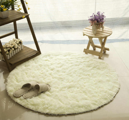 Fluffy Round Faux Fur Rugs.