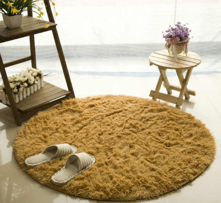 Fluffy Round Faux Fur Rugs.