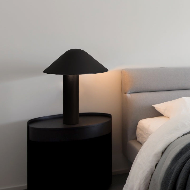 Black Mushroom Modern Minimalist Table Lamp