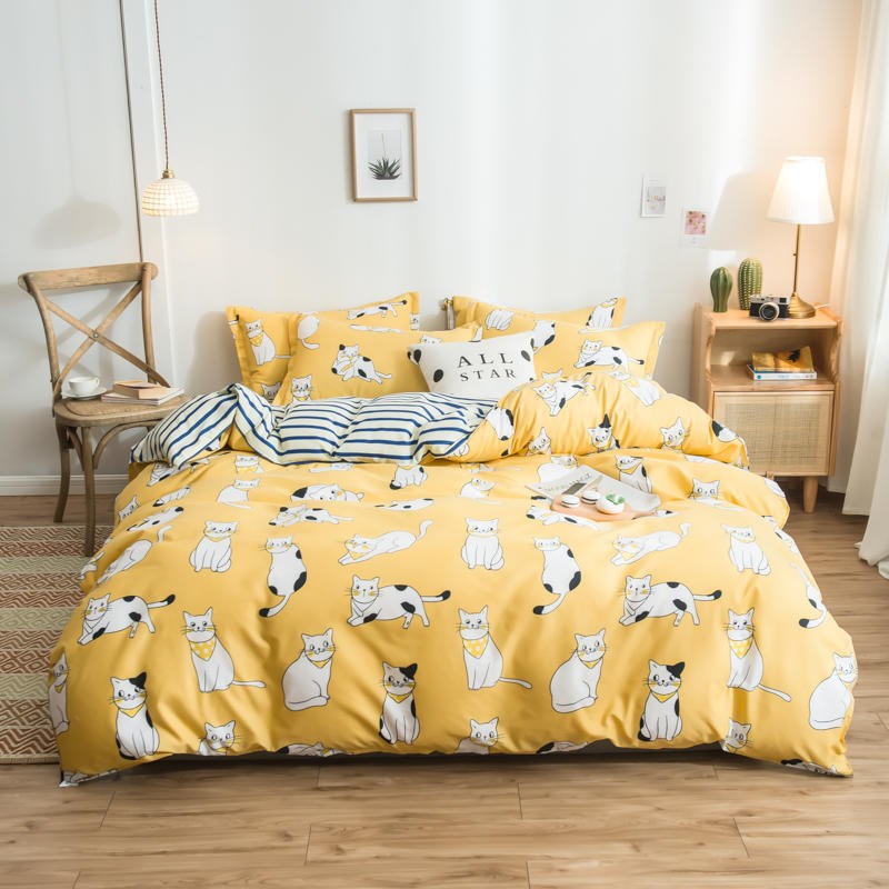 Yellow Cat Duvet Set