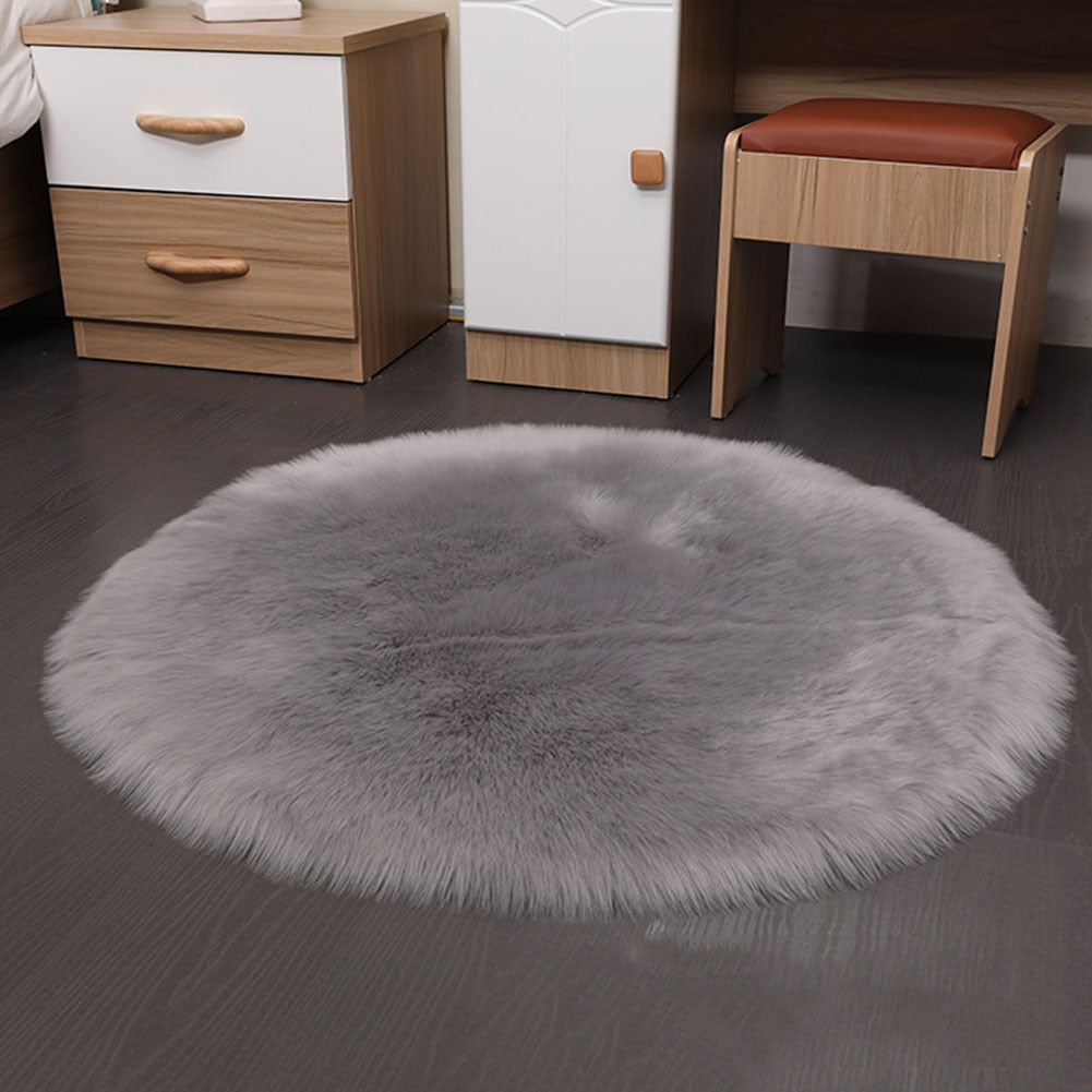 Round Grey Faux Sheepskin Fur Area Rug