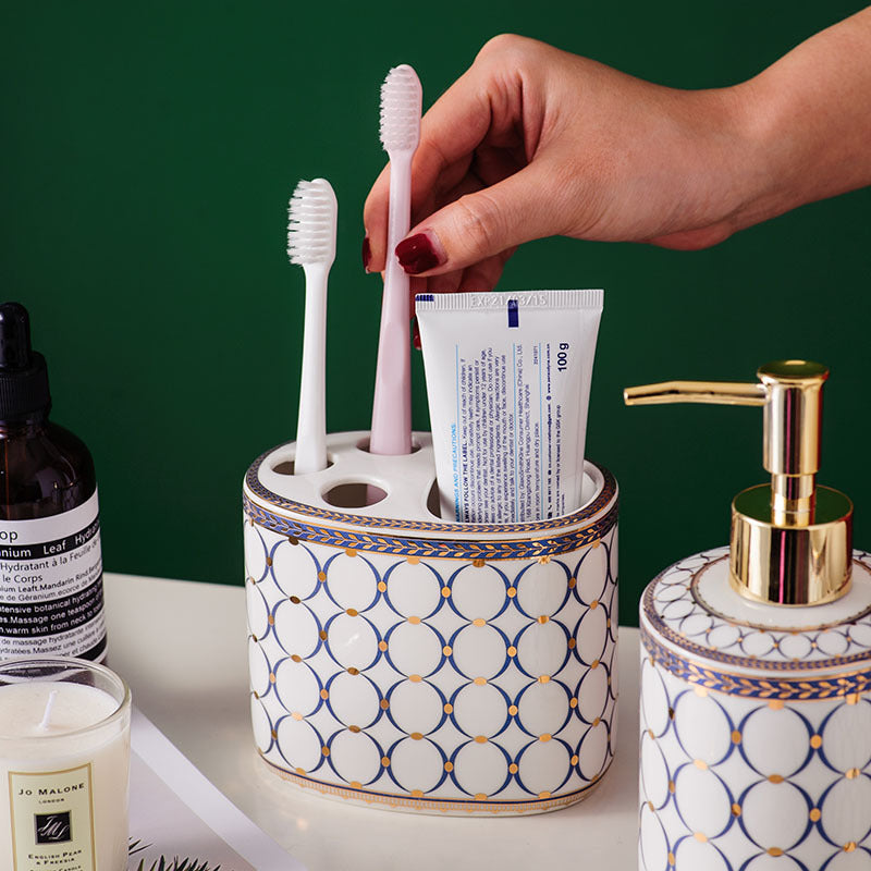 Fancy Ceramic Five-piece Bathroom Set