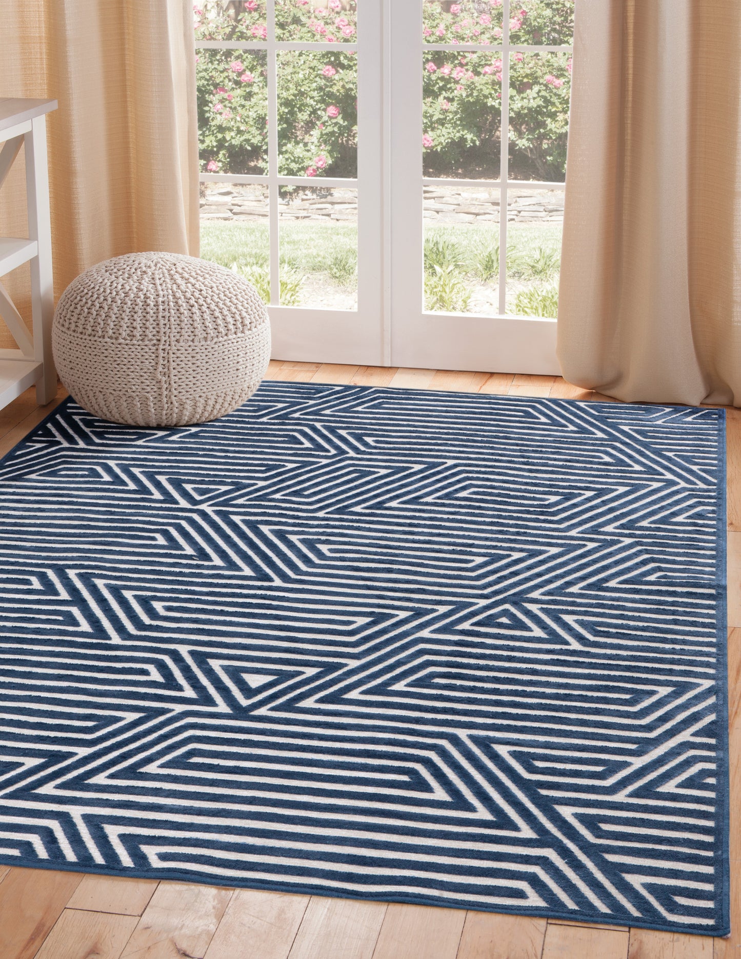 Navy Blue Geo Area Rug 5x8